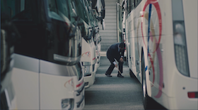 企業cm 日本で初めてのろう者のバス運転士 篇 公式 損保ジャパン